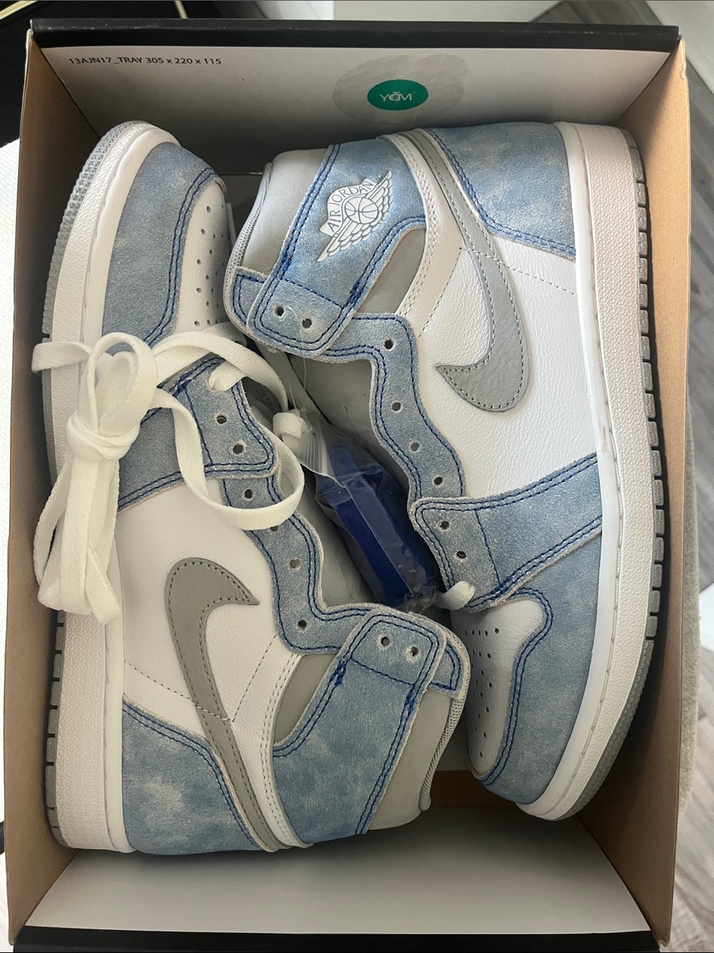 Jordan 1 retro high OG “Blue Sail”